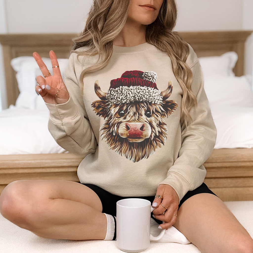 Highland Christmas Cow Crewneck – Cozy Holiday Sweatshirt